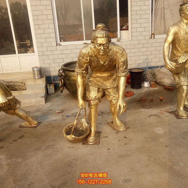公園播種人物農(nóng)耕文化人物玻璃鋼鍍金雕塑 公園播種人物農(nóng)耕文化人物玻璃鋼鍍金雕塑